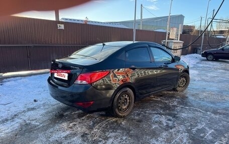 Hyundai Solaris II рестайлинг, 2014 год, 800 000 рублей, 3 фотография