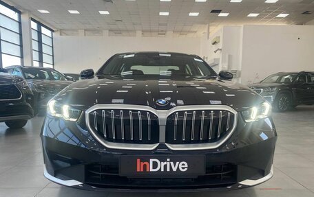 BMW 5 серия, 2024 год, 7 999 000 рублей, 2 фотография