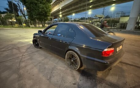 BMW 5 серия, 2001 год, 880 000 рублей, 8 фотография