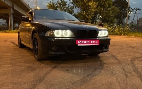BMW 5 серия, 2001 год, 880 000 рублей, 2 фотография