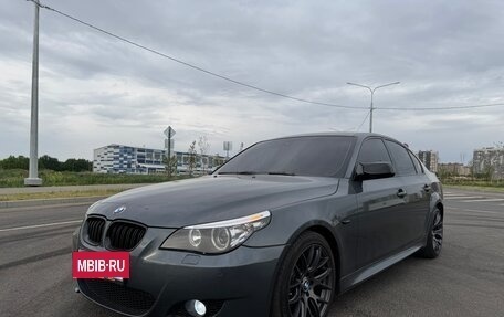 BMW 5 серия, 2005 год, 1 200 000 рублей, 3 фотография