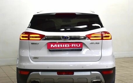 Geely Atlas I, 2018 год, 1 430 000 рублей, 3 фотография