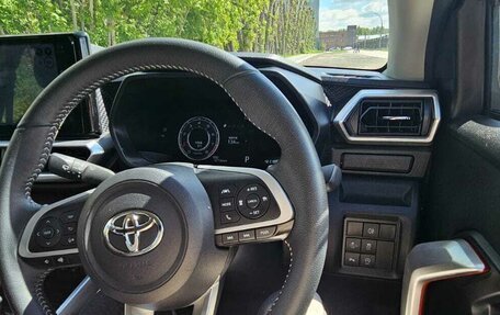 Toyota Raize I, 2021 год, 2 000 000 рублей, 21 фотография