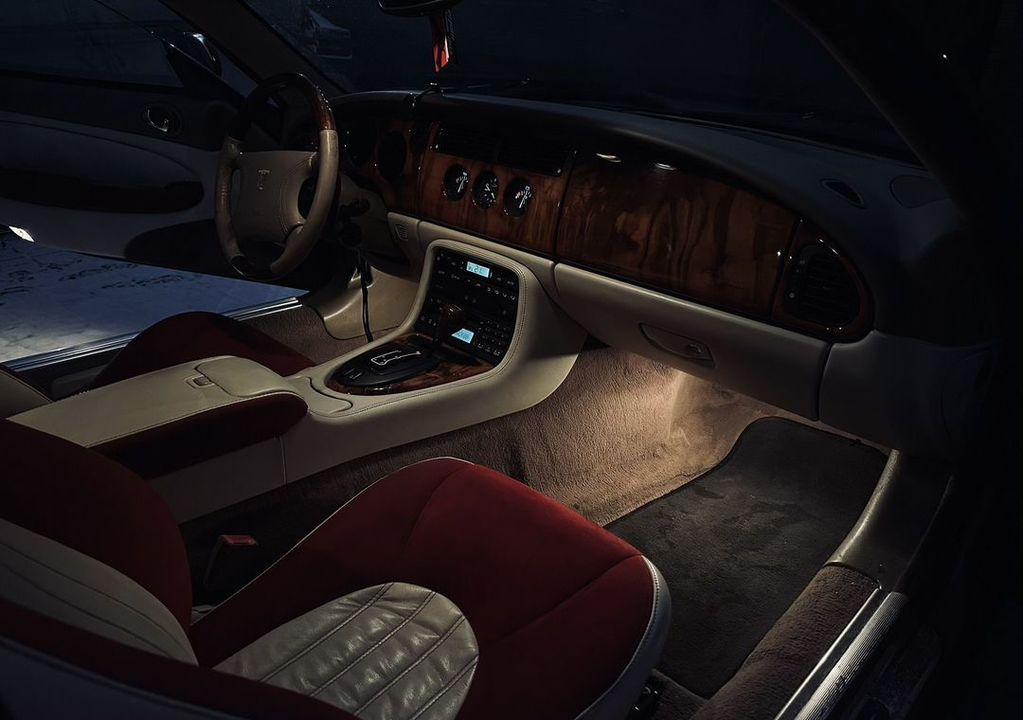 Jaguar XK I, 1998 год, 2 499 000 рублей, 2 фотография