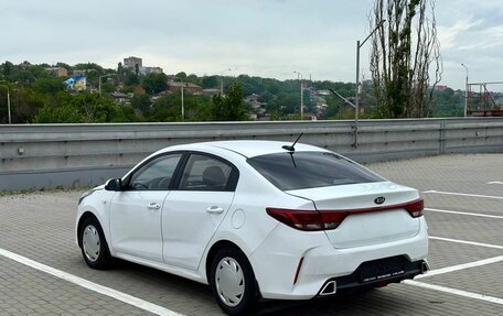 KIA Rio IV, 2021 год, 1 190 000 рублей, 4 фотография