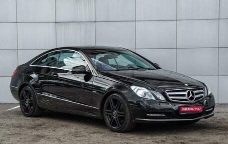 Mercedes-Benz E-Класс, 2010 год, 1 870 000 рублей, 1 фотография