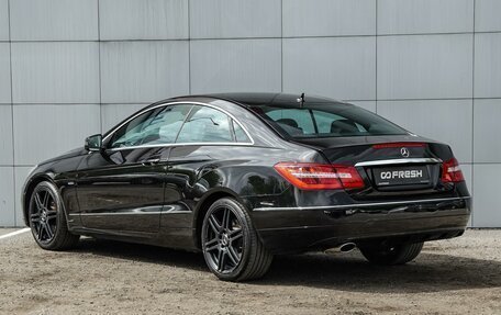 Mercedes-Benz E-Класс, 2010 год, 1 870 000 рублей, 2 фотография