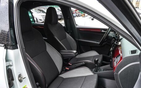 Volkswagen Polo VI (EU Market), 2021 год, 1 490 000 рублей, 8 фотография