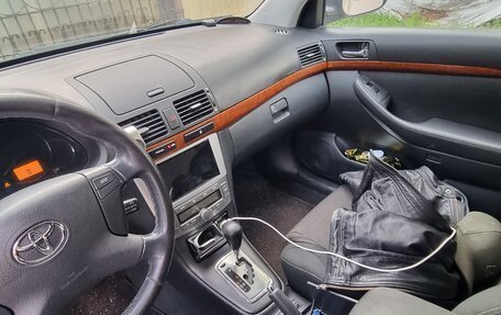 Toyota Avensis III рестайлинг, 2006 год, 888 000 рублей, 9 фотография