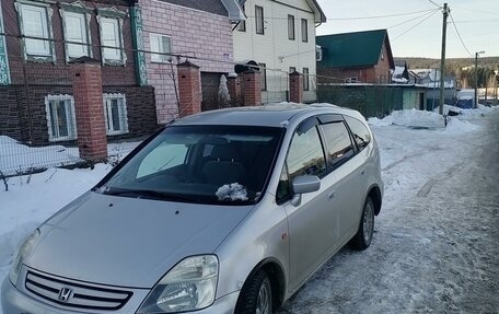 Honda Stream I рестайлинг, 2002 год, 495 000 рублей, 1 фотография