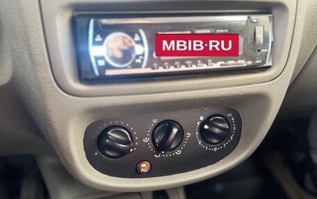 Renault Symbol I, 2004 год, 250 000 рублей, 9 фотография