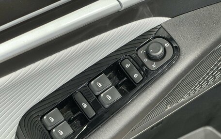 Geely Emgrand, 2024 год, 2 663 990 рублей, 9 фотография
