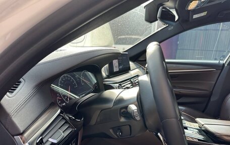 BMW 5 серия, 2018 год, 4 550 000 рублей, 11 фотография