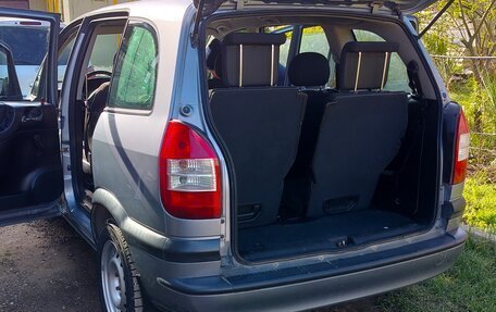Opel Zafira A рестайлинг, 2004 год, 499 000 рублей, 7 фотография