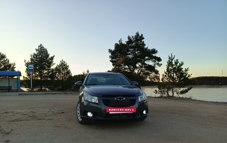Chevrolet Cruze II, 2012 год, 750 000 рублей, 6 фотография