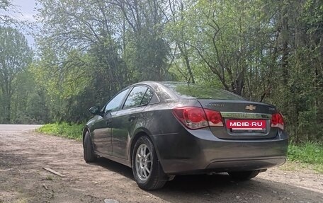 Chevrolet Cruze II, 2012 год, 750 000 рублей, 9 фотография
