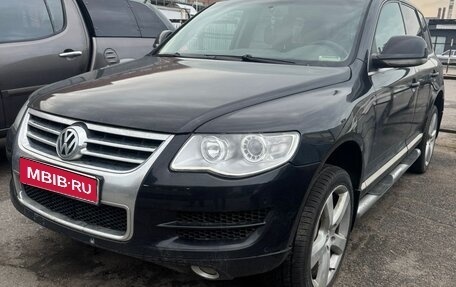 Volkswagen Touareg III, 2007 год, 599 000 рублей, 1 фотография