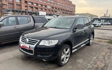 Volkswagen Touareg III, 2007 год, 599 000 рублей, 2 фотография