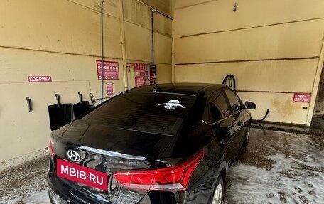 Hyundai Solaris II рестайлинг, 2021 год, 2 100 000 рублей, 6 фотография