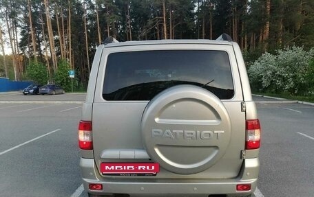ЛуАЗ Patriot, 2015 год, 980 000 рублей, 6 фотография
