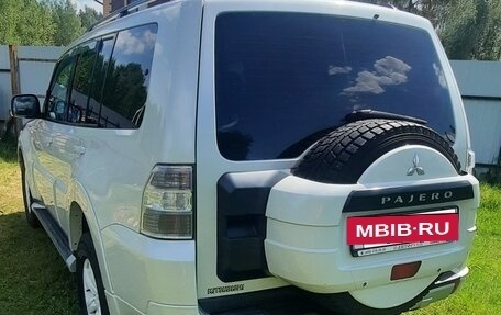 Mitsubishi Pajero IV, 2013 год, 1 850 000 рублей, 6 фотография
