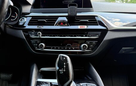BMW 5 серия, 2018 год, 3 150 000 рублей, 12 фотография