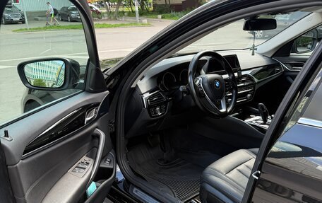 BMW 5 серия, 2018 год, 3 150 000 рублей, 23 фотография