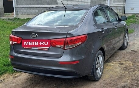 KIA Rio III рестайлинг, 2016 год, 1 290 000 рублей, 2 фотография