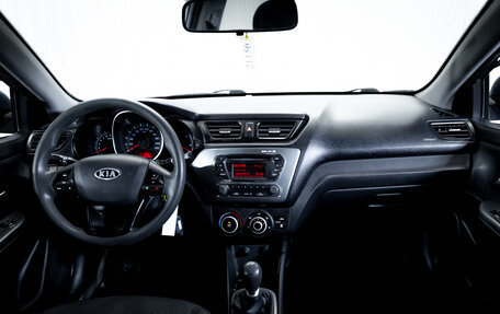 KIA Rio III рестайлинг, 2011 год, 680 000 рублей, 13 фотография