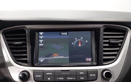 Hyundai Solaris II рестайлинг, 2017 год, 1 400 000 рублей, 13 фотография