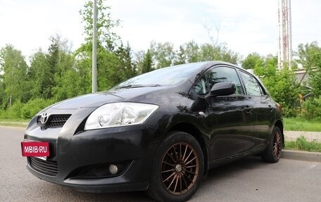 Toyota Auris II, 2008 год, 700 000 рублей, 1 фотография