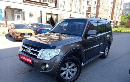Mitsubishi Pajero IV, 2012 год, 2 200 000 рублей, 1 фотография