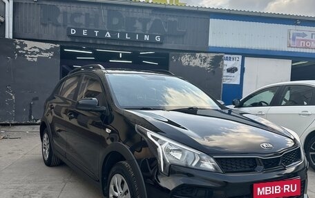 KIA Rio IV, 2021 год, 1 650 000 рублей, 1 фотография