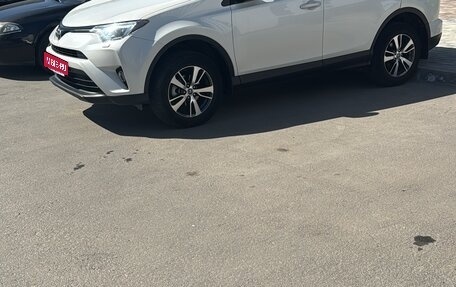 Toyota RAV4, 2017 год, 2 550 000 рублей, 1 фотография