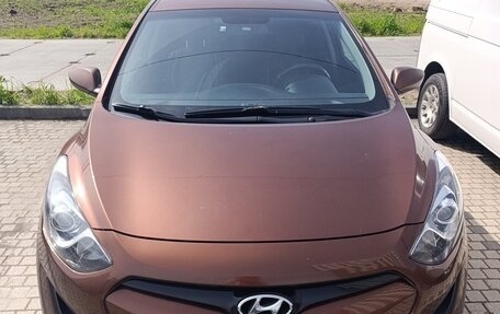 Hyundai i30 II рестайлинг, 2013 год, 750 000 рублей, 4 фотография