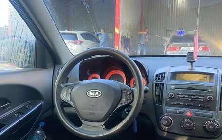 KIA cee'd I рестайлинг, 2007 год, 700 000 рублей, 9 фотография