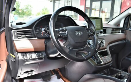 Hyundai Grand Starex Grand Starex I рестайлинг 2, 2020 год, 4 579 000 рублей, 8 фотография