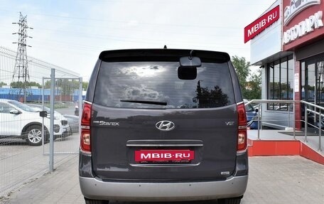 Hyundai Grand Starex Grand Starex I рестайлинг 2, 2020 год, 4 579 000 рублей, 4 фотография