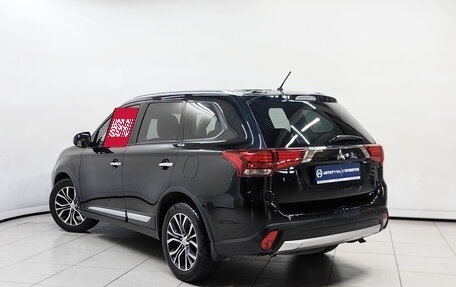 Mitsubishi Outlander III рестайлинг 3, 2015 год, 1 727 000 рублей, 2 фотография