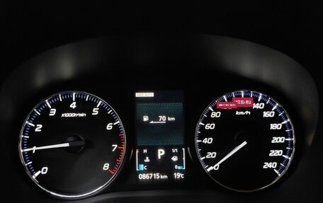 Mitsubishi Outlander III рестайлинг 3, 2015 год, 1 727 000 рублей, 10 фотография