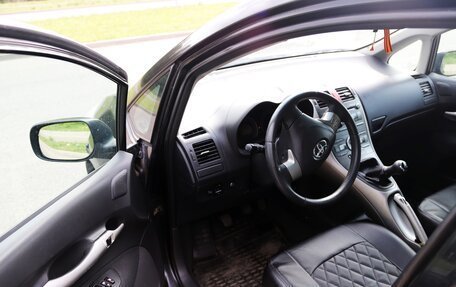 Toyota Auris II, 2008 год, 700 000 рублей, 12 фотография