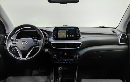 Hyundai Tucson III, 2018 год, 1 999 000 рублей, 12 фотография