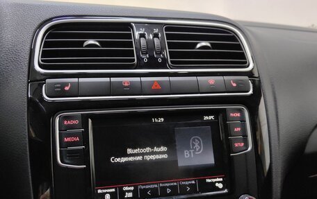 Volkswagen Polo VI (EU Market), 2017 год, 979 000 рублей, 14 фотография