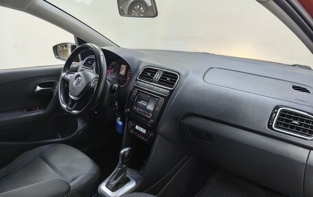 Volkswagen Polo VI (EU Market), 2017 год, 979 000 рублей, 13 фотография