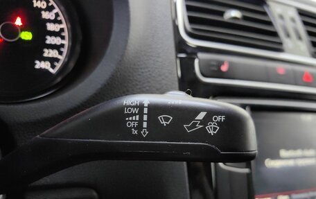 Volkswagen Polo VI (EU Market), 2017 год, 979 000 рублей, 20 фотография