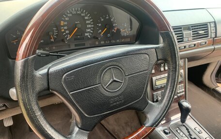 Mercedes-Benz S-Класс, 1997 год, 1 280 000 рублей, 28 фотография