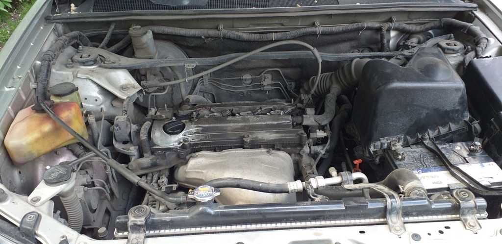 Toyota Kluger I рестайлинг, 2003 год, 1 150 000 рублей, 12 фотография
