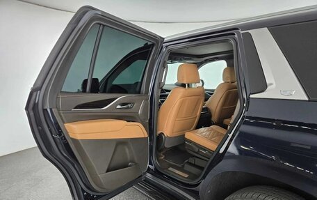 Cadillac Escalade V, 2022 год, 8 115 000 рублей, 13 фотография