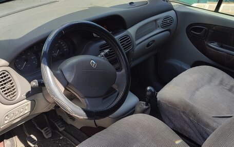 Renault Scenic III, 2000 год, 120 000 рублей, 3 фотография