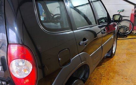 Chevrolet Niva I рестайлинг, 2016 год, 650 000 рублей, 21 фотография